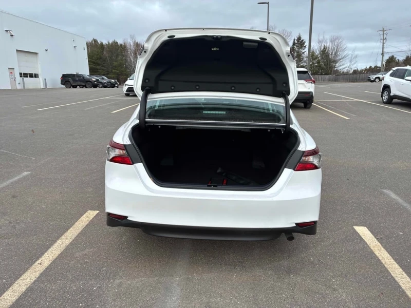 Toyota Camry * LE * CARFAX * БЕЗ ПЪРВОНАЧАЛНА ВНОСКА, снимка 13 - Автомобили и джипове - 52903773