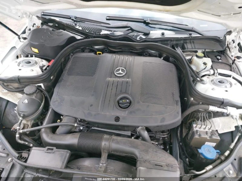 Mercedes-Benz E 250 2.1l Bluetec, снимка 10 - Автомобили и джипове - 53577307