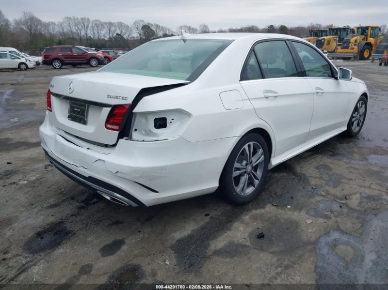 Mercedes-Benz E 250 2.1l Bluetec, снимка 4 - Автомобили и джипове - 53577307