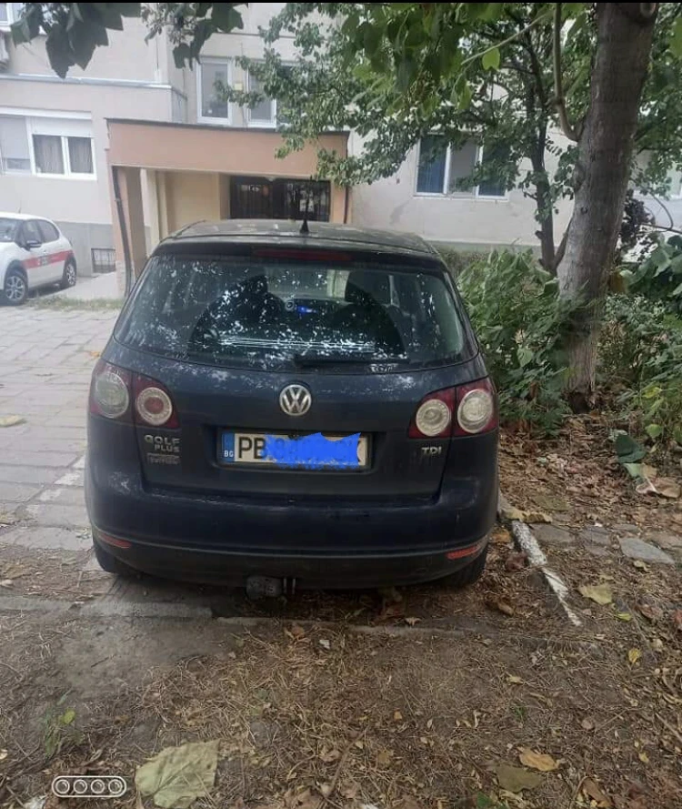 VW Golf Plus, снимка 2 - Автомобили и джипове - 47514497