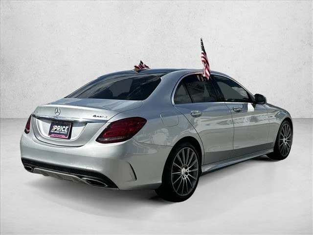 Mercedes-Benz C 400 4MATIC* АвтоКредит* Цена до БГ - изображение 5