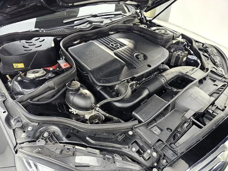 Mercedes-Benz E 220 Cdi Avantgarde - изображение 6