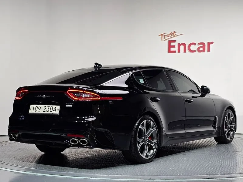 Kia Stinger 3.3 Turbo Awd Gt, снимка 2 - Автомобили и джипове - 55885367