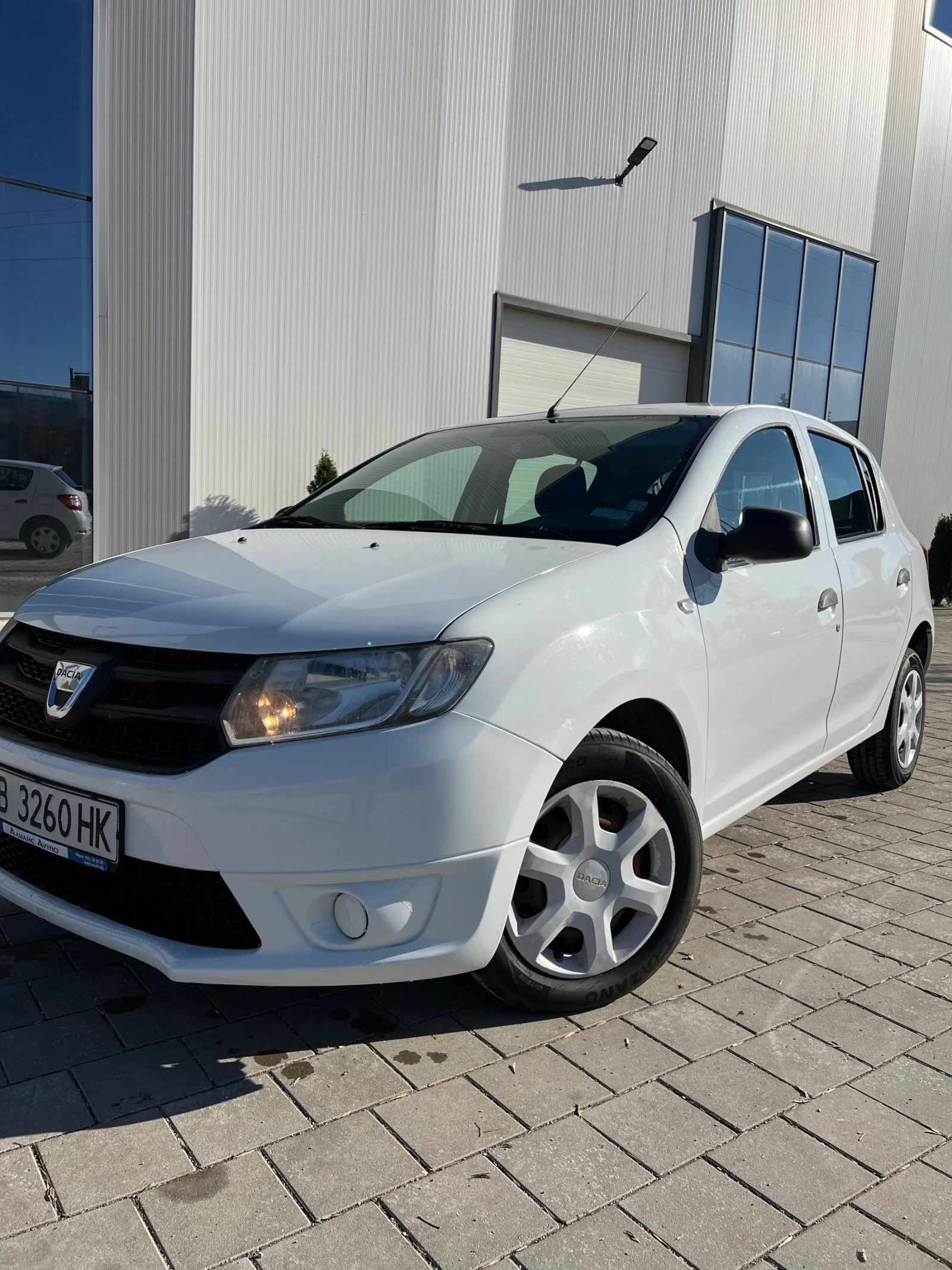 Dacia Sandero 1.5 dcI 90hp * климатик*  - изображение 3