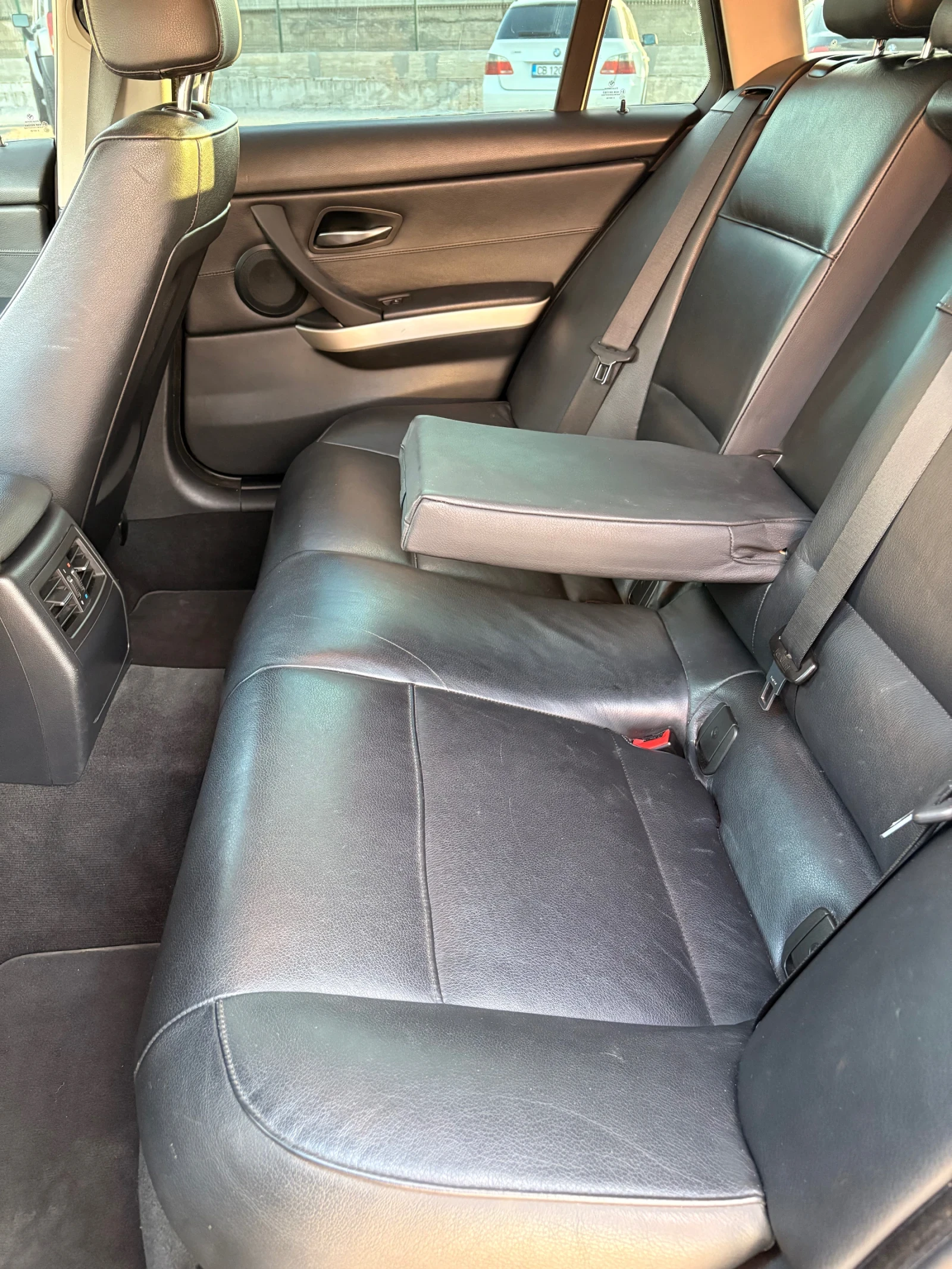 BMW 320 320D E91 177к.с  - изображение 10