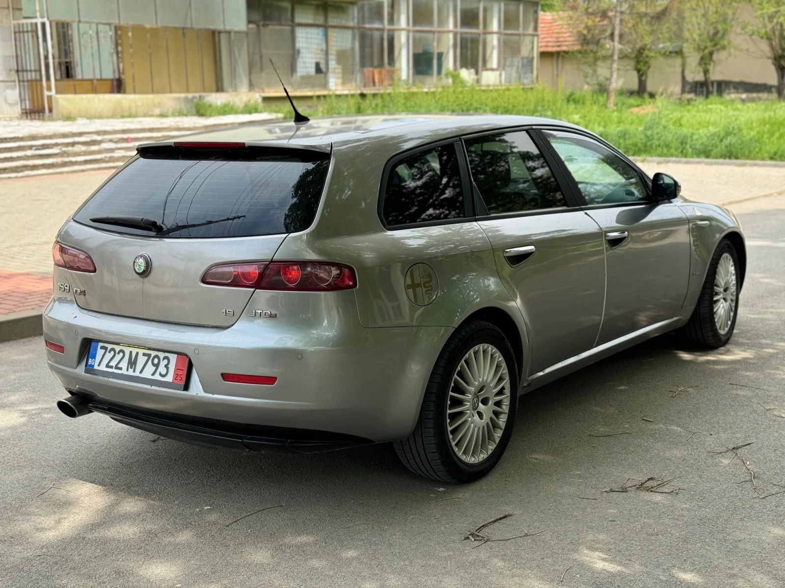 Alfa Romeo 159  - изображение 5