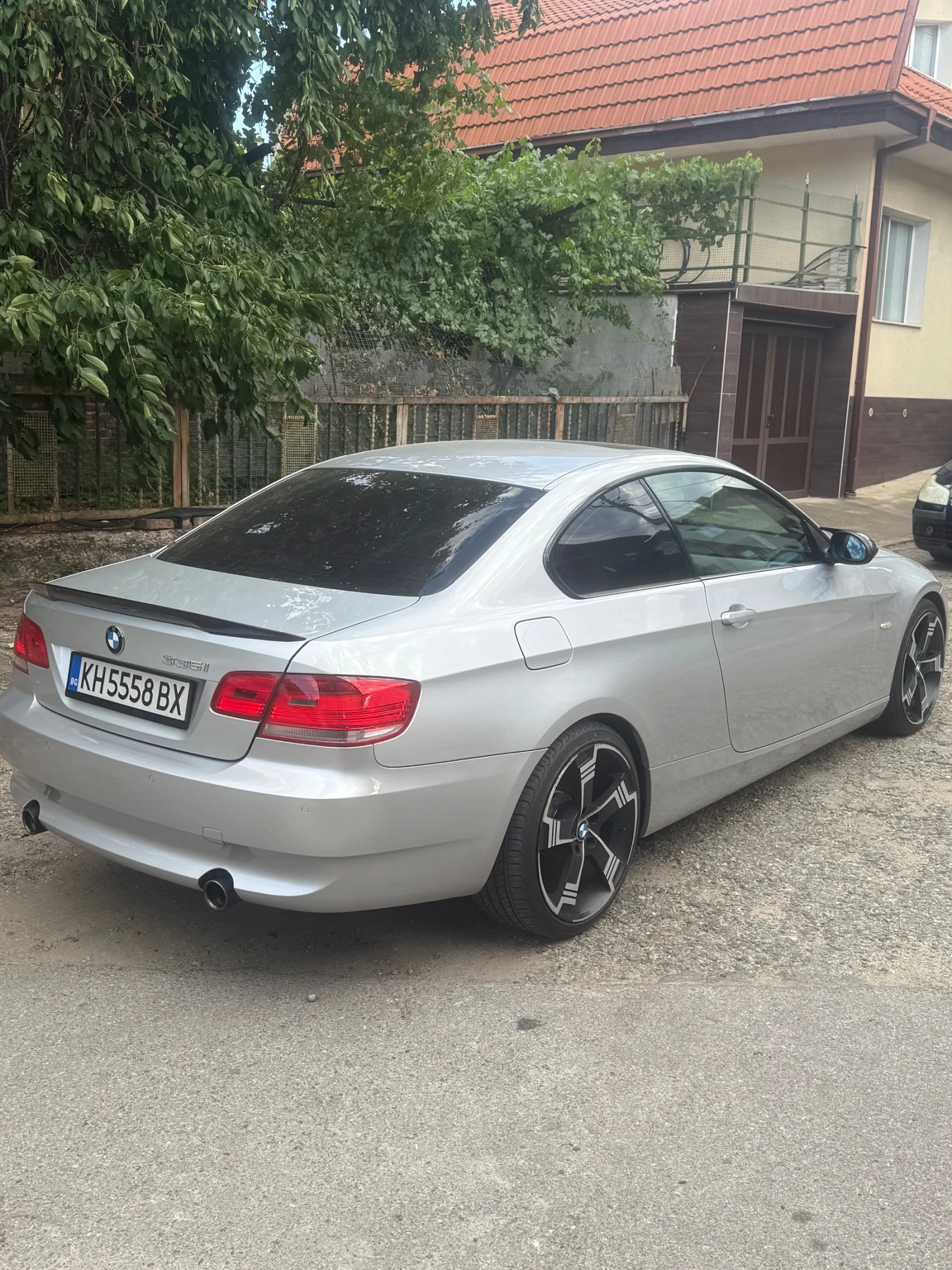 BMW 335 I - изображение 8