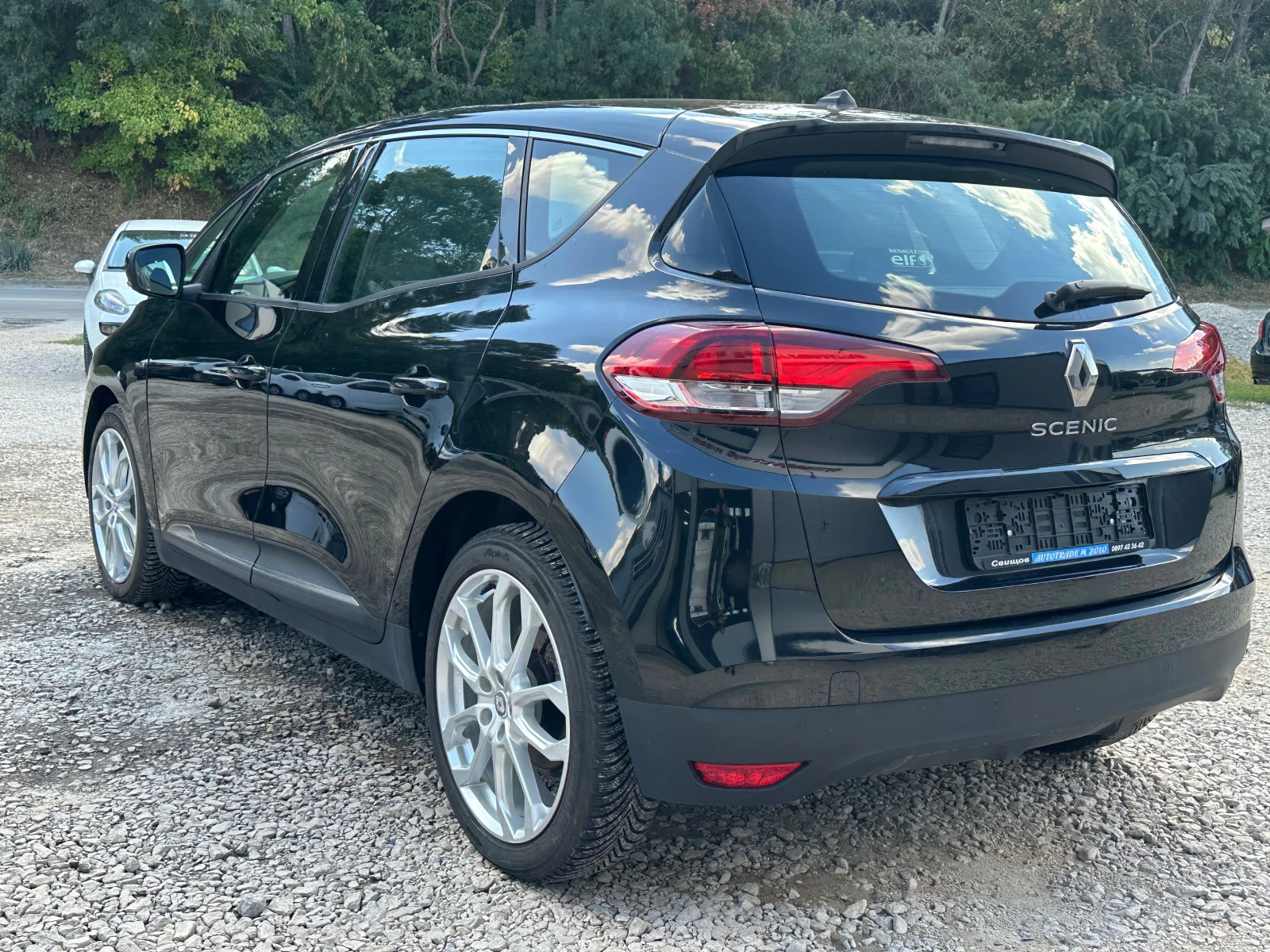 Renault Scenic BENZIN* EVRO6*  - изображение 6