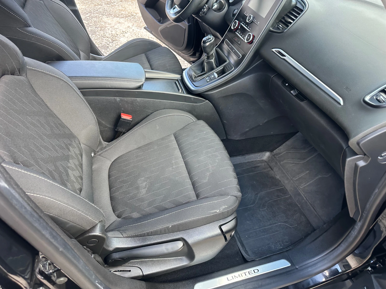 Renault Scenic BENZIN* EVRO6*  - изображение 9