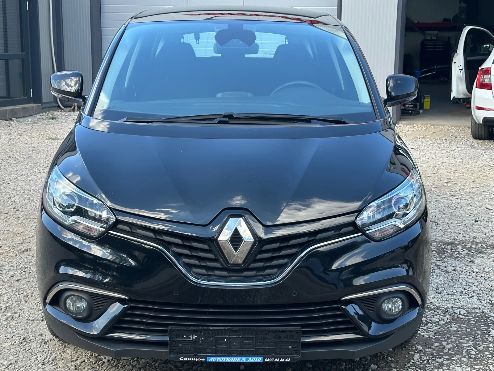 Renault Scenic BENZIN* EVRO6*  - изображение 2