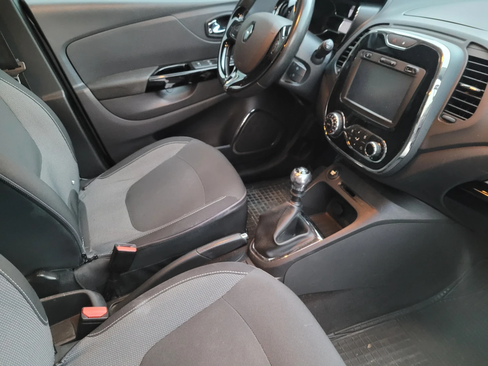 Renault Captur Euro 6 | Mobile.bg   14