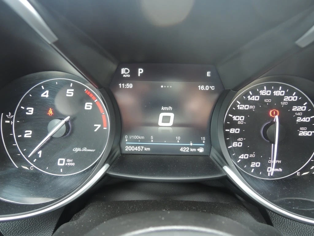 Alfa Romeo Giulia * TI* AWD* * CARFAX * ���� �� �� | Mobile.bg � ����������� 10