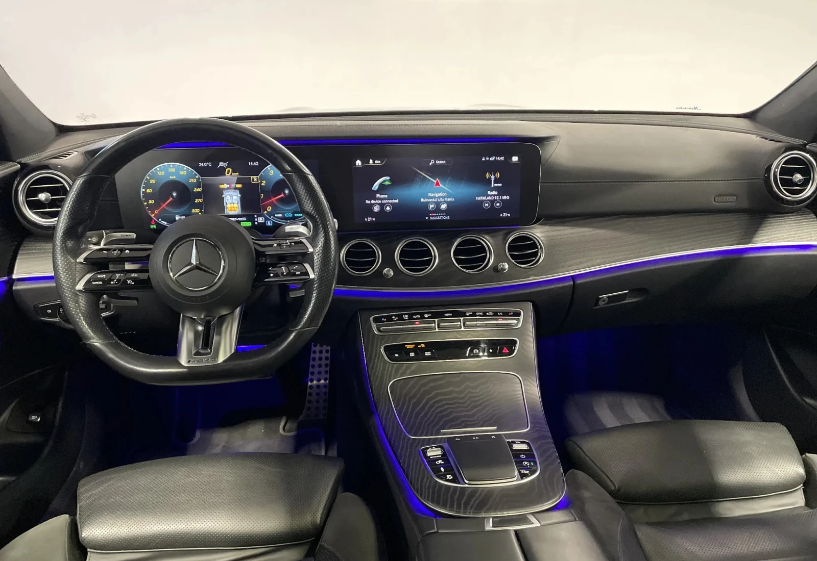 Mercedes-Benz E 53 AMG 4Matic+  - изображение 4