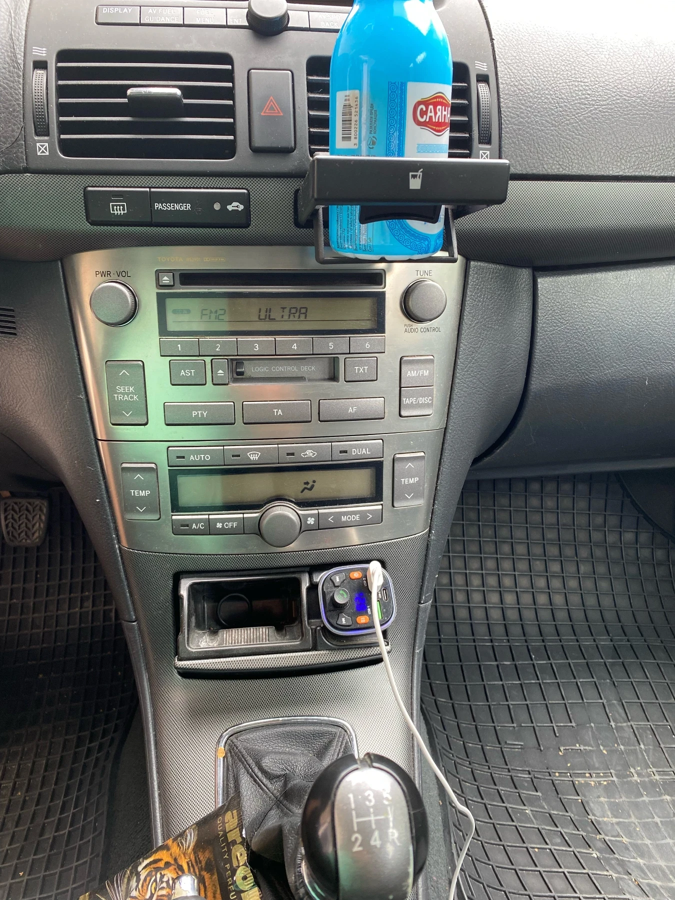 Toyota Avensis 1, 8 | Mobile.bg � ����������� 8