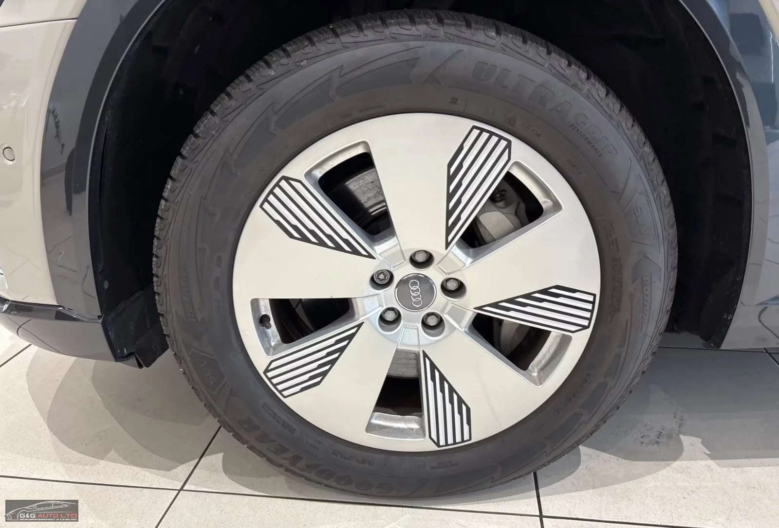 Audi E-Tron 55/408HP/SPORTBACK/QUATTRO/CAM/ACC/LED/HUD/868vv | Mobile.bg � ����������� 6