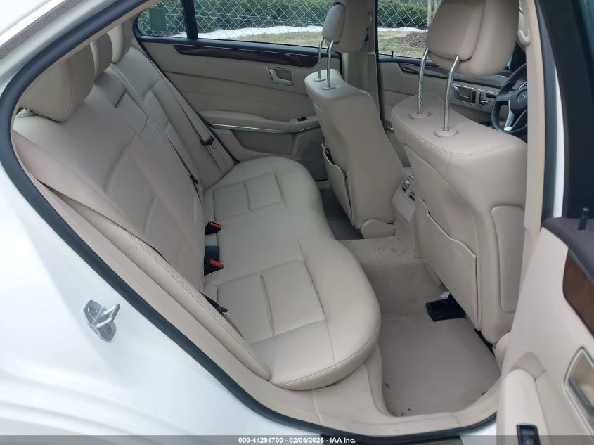 Mercedes-Benz E 250 2.1l Bluetec - изображение 8