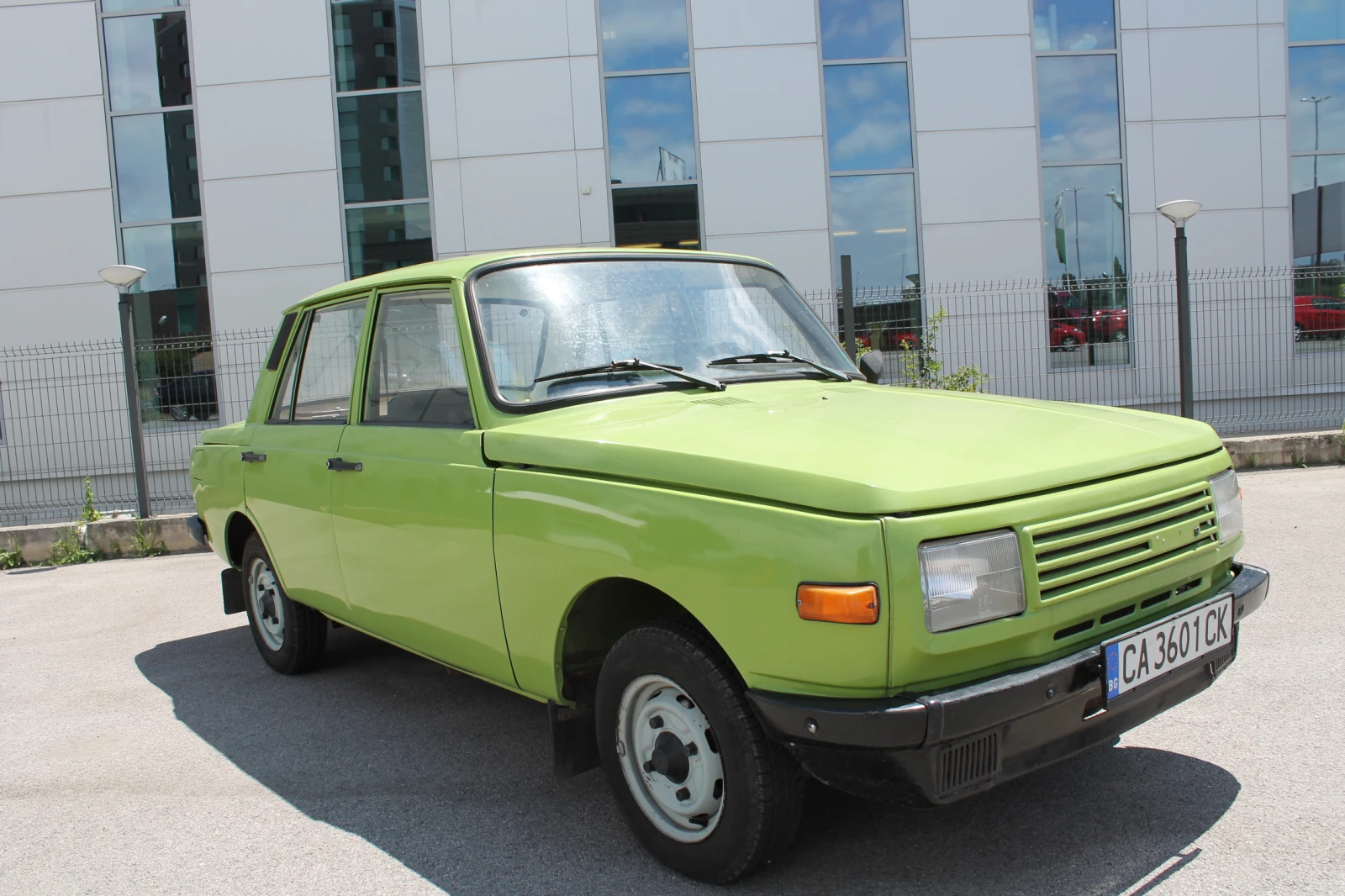 Wartburg 353, снимка 2 - Автомобили и джипове - 53947875