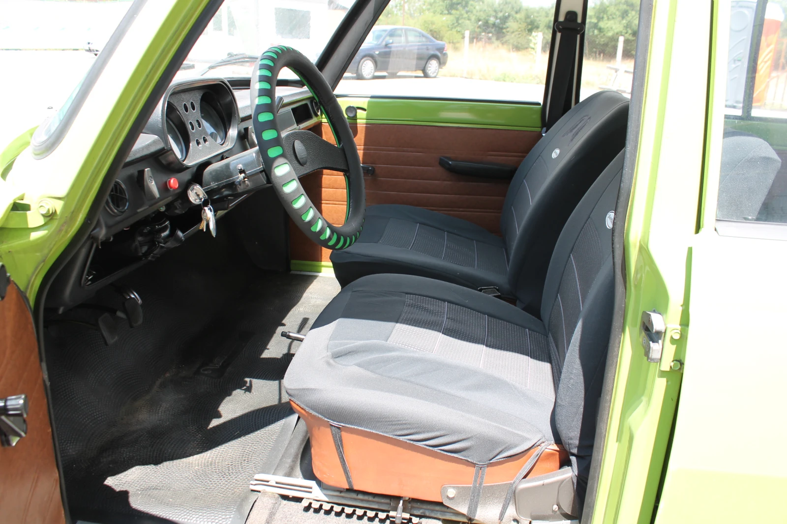 Wartburg 353, снимка 7 - Автомобили и джипове - 53947875