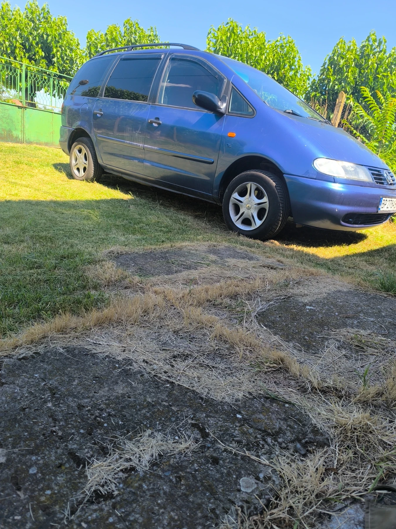 VW Sharan undefined | Auto.bg — изображение 1