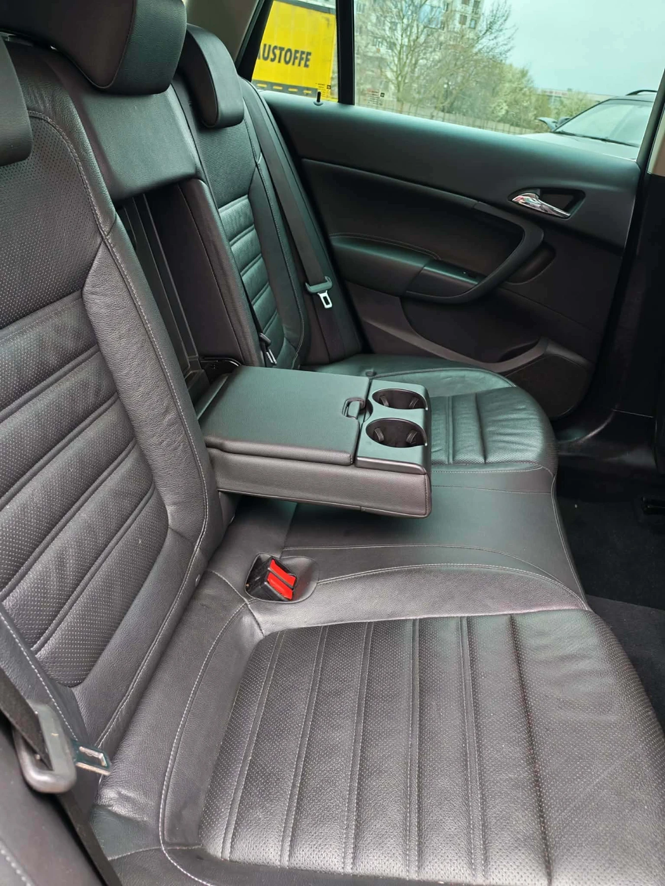 Opel Insignia 2.0 eco flex, снимка 6 - Автомобили и джипове - 54112232