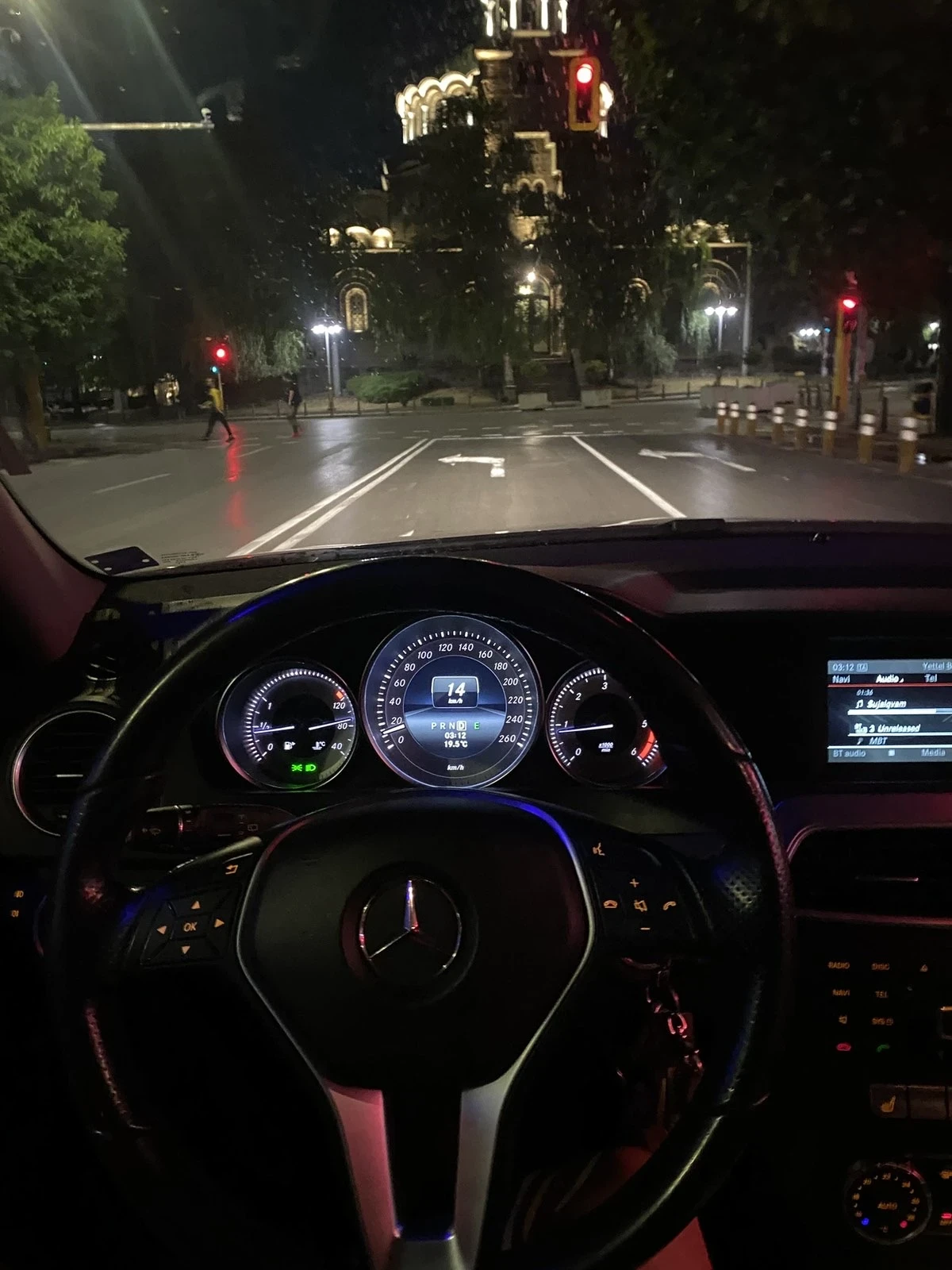 Mercedes-Benz C 220, снимка 5 - Автомобили и джипове - 54117087