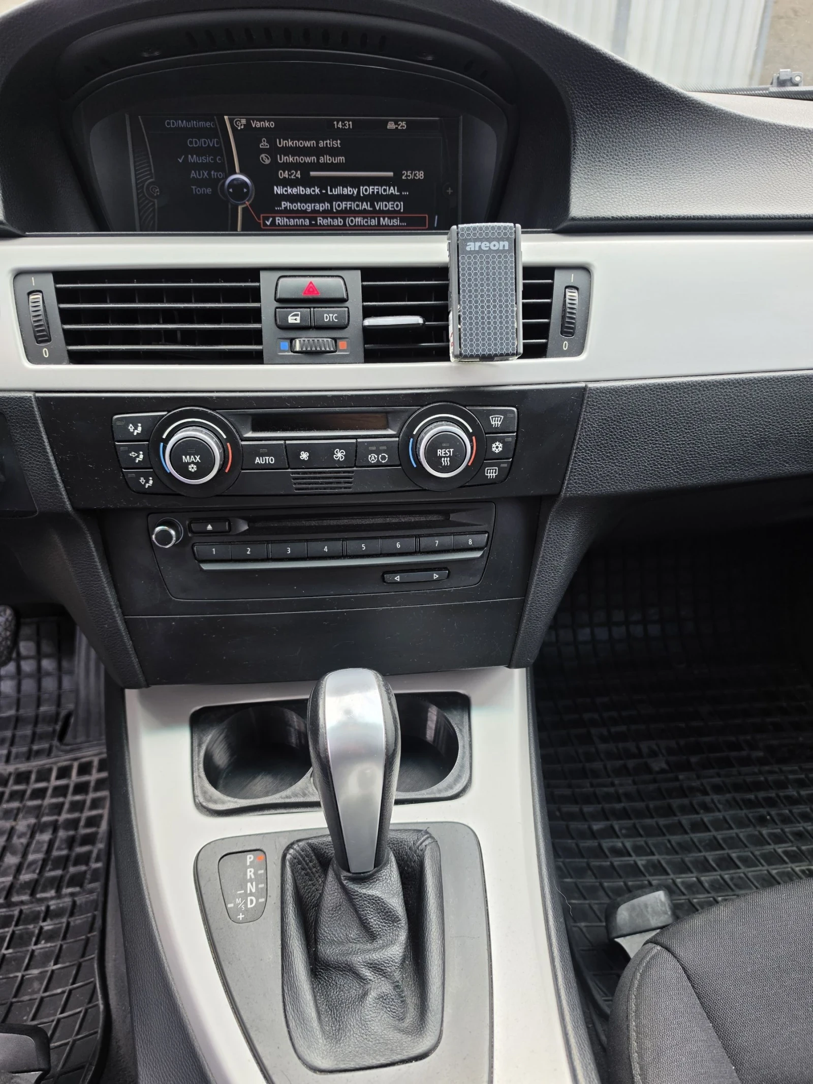 BMW 320, снимка 8 - Автомобили и джипове - 54214141