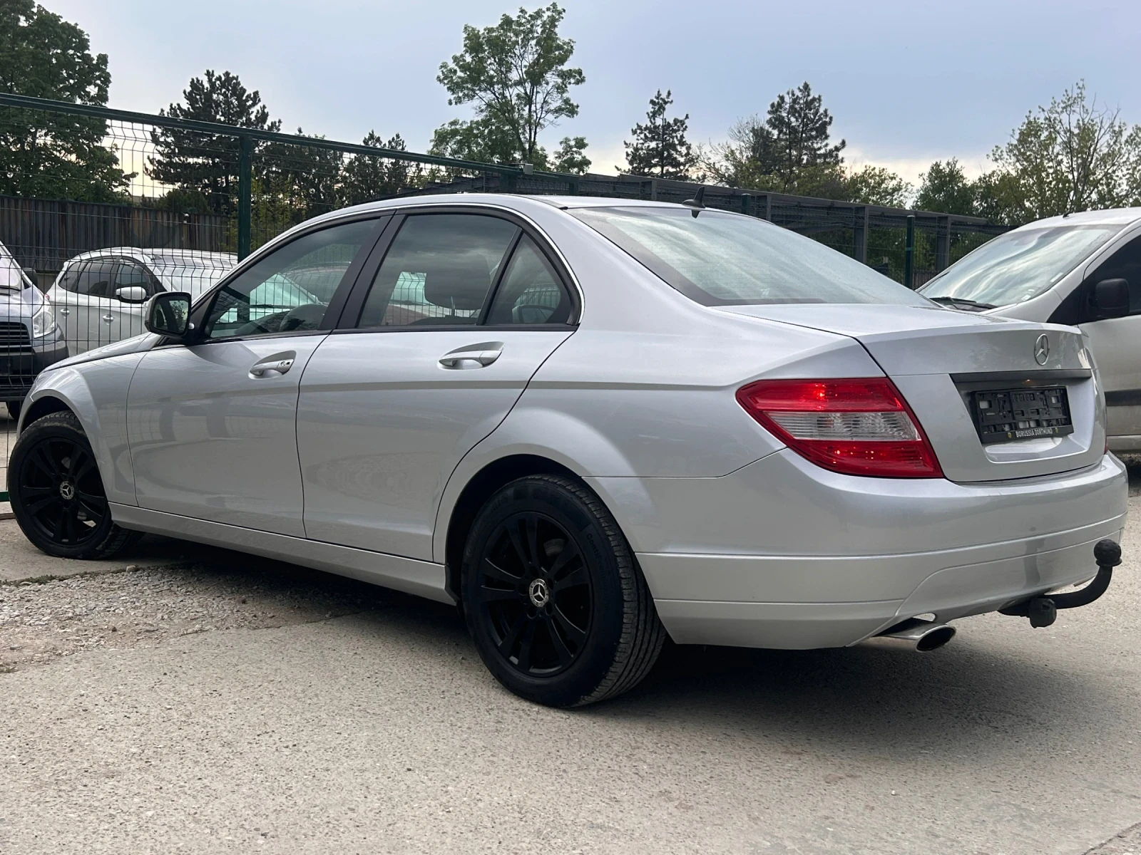 Mercedes-Benz C 200, снимка 3 - Автомобили и джипове - 54360474