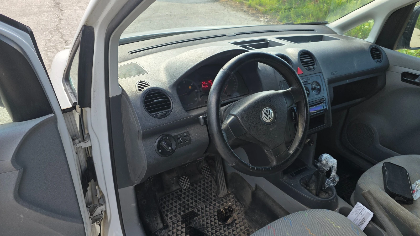 VW Caddy 1.9sdi | Mobile.bg � ����������� 10
