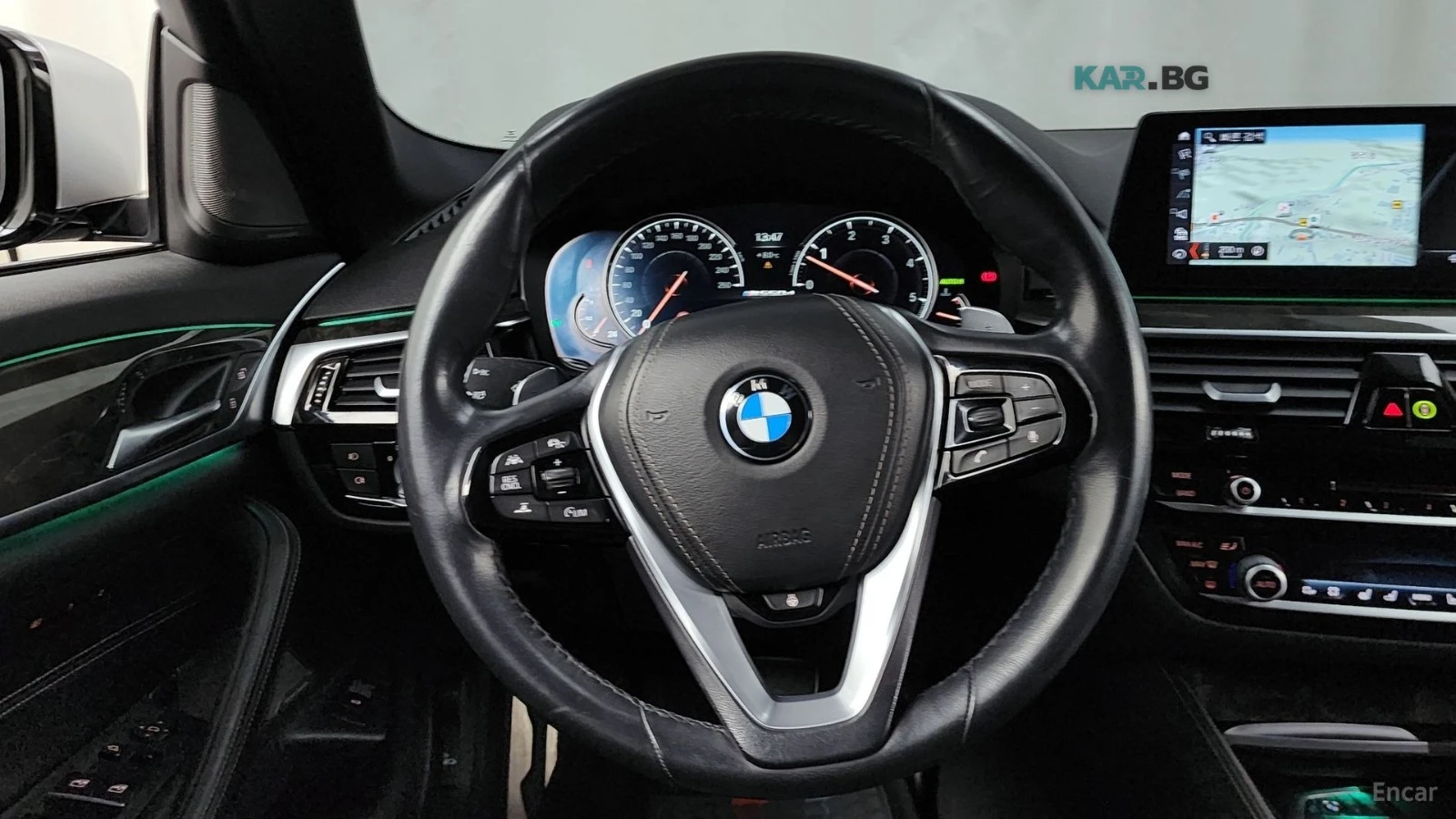 BMW 530 d* M-SPORT* 360CAMERA* HEAD-UP* SUNROOF* , снимка 7 - Автомобили и джипове - 54813886