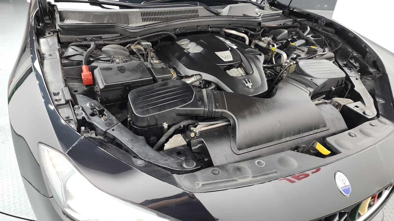 Maserati Ghibli 3.0 #УНИКАТ# !FULL! !PANO!, снимка 6 - Автомобили и джипове - 54958568