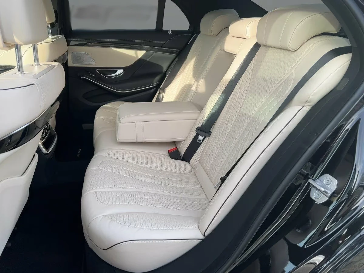 Mercedes-Benz 450 AMG/367HP/PLUS/CAM/MEMO/BURM/LED/433q, снимка 13 - Автомобили и джипове - 54972647