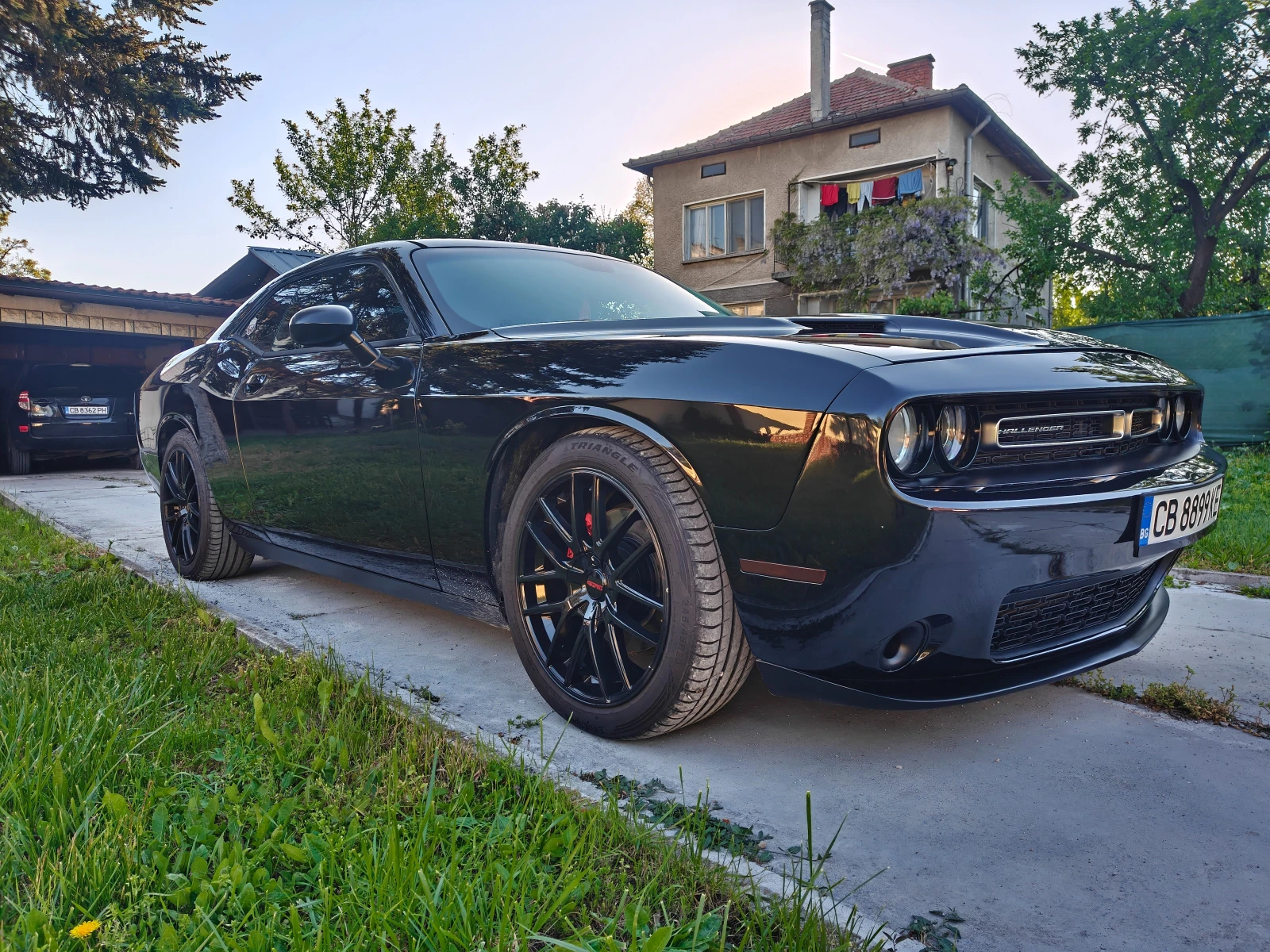 Dodge Challenger 3.6 V6 SXT Plus, снимка 5 - Автомобили и джипове - 55532415