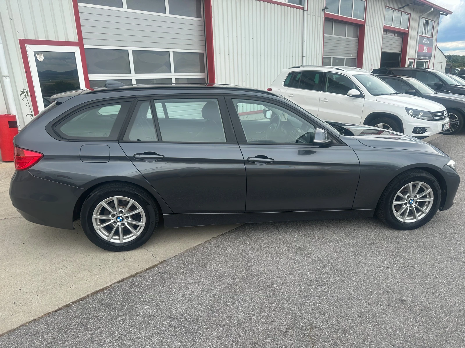BMW 316 2.0d , снимка 6 - Автомобили и джипове - 55643659
