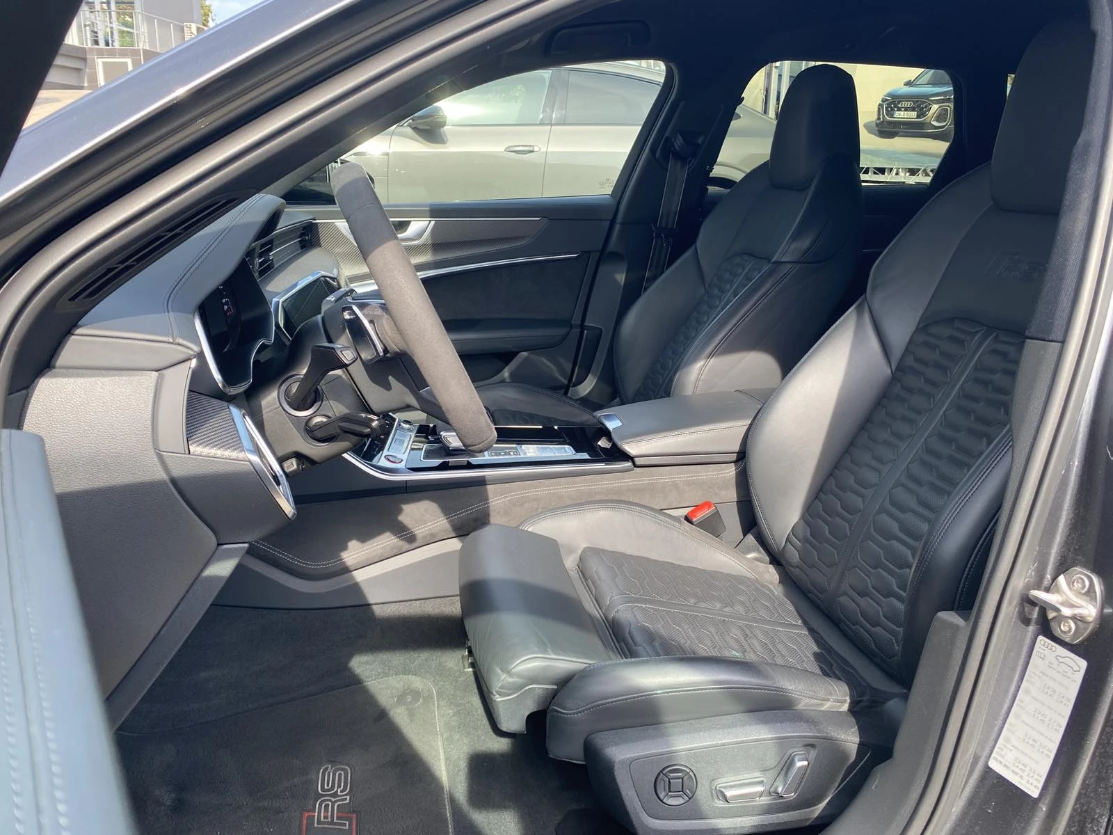 Audi Rs6 4.0 TFSI biturbo, снимка 11 - Автомобили и джипове - 56028387