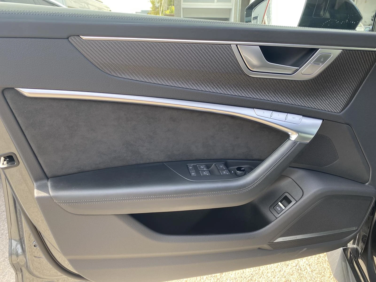 Audi Rs6 4.0 TFSI biturbo, снимка 16 - Автомобили и джипове - 56028387