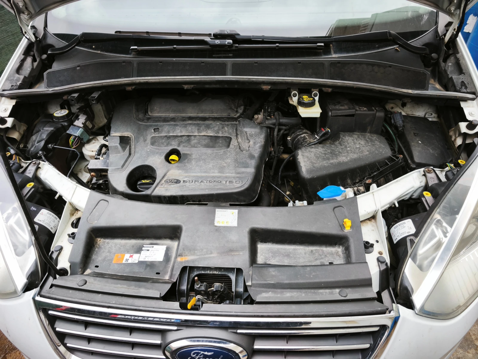 Ford Galaxy 2.0 TDCi, снимка 17 - Автомобили и джипове - 56643806