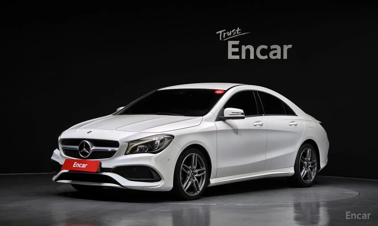 Mercedes-Benz CLA * CLA220 AMG Line * БЕЗ ПЪРВОНАЧАЛНА ВНОСКА