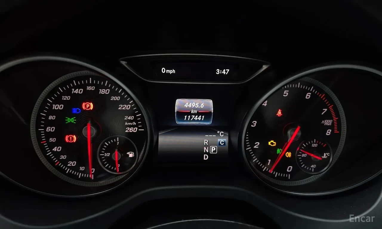 Mercedes-Benz CLA 220 AMG Line | АВТОФИНАНСИРАНЕ | ЦЕНА ДО БЪЛГАРИЯ, снимка 8 - Автомобили и джипове - 56155865