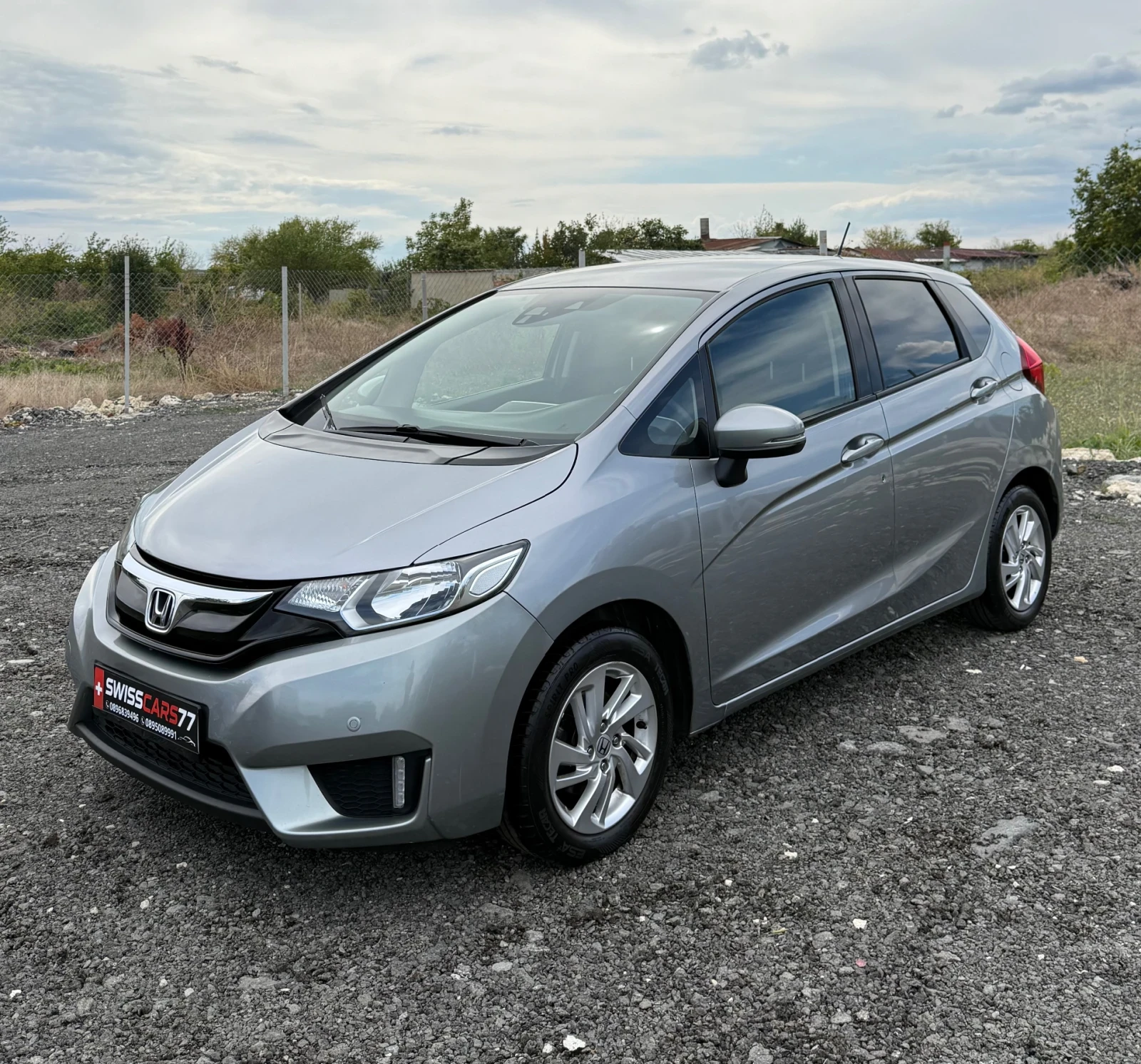 Honda Jazz 1.3i-VTEC Швейцария 100% Реални КМ ВИДЕО ЛИЗИНГ, снимка 3 - Автомобили и джипове - 56245249