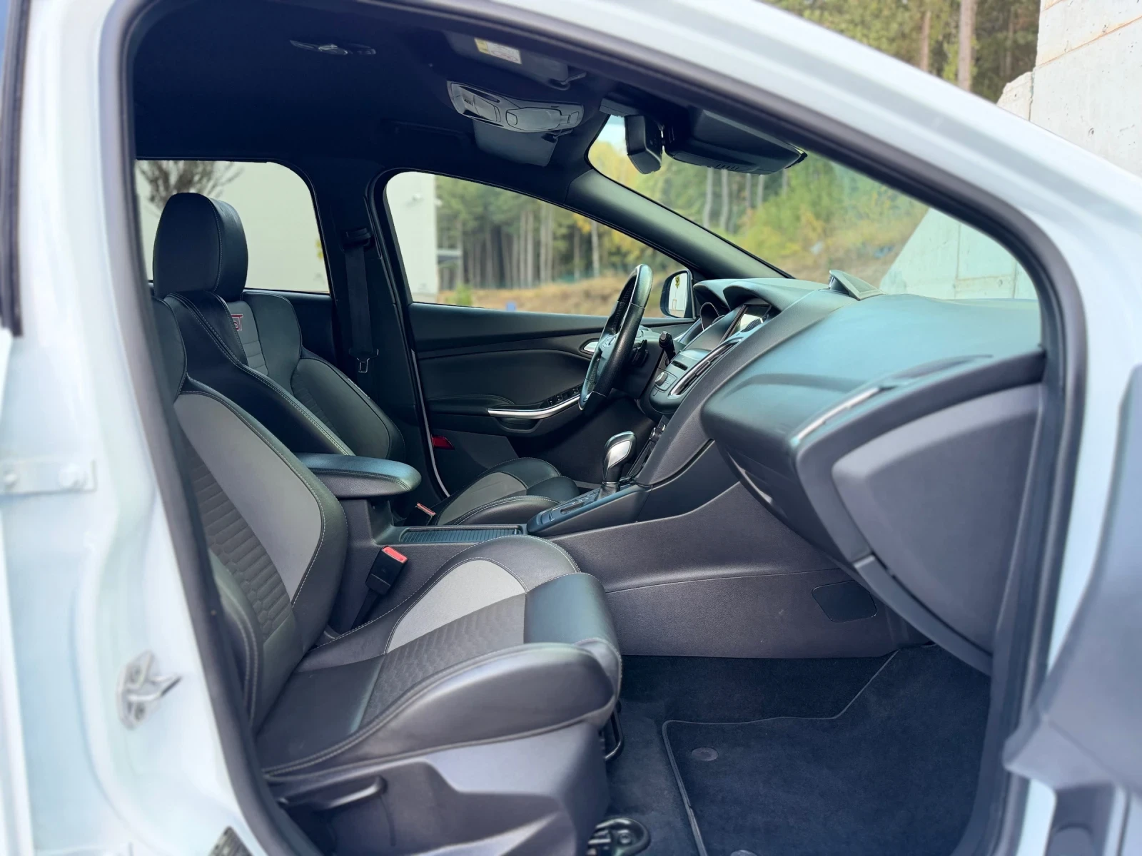 Ford Focus 2.0TDCi~185hp~ST~������� | Mobile.bg � ����������� 13