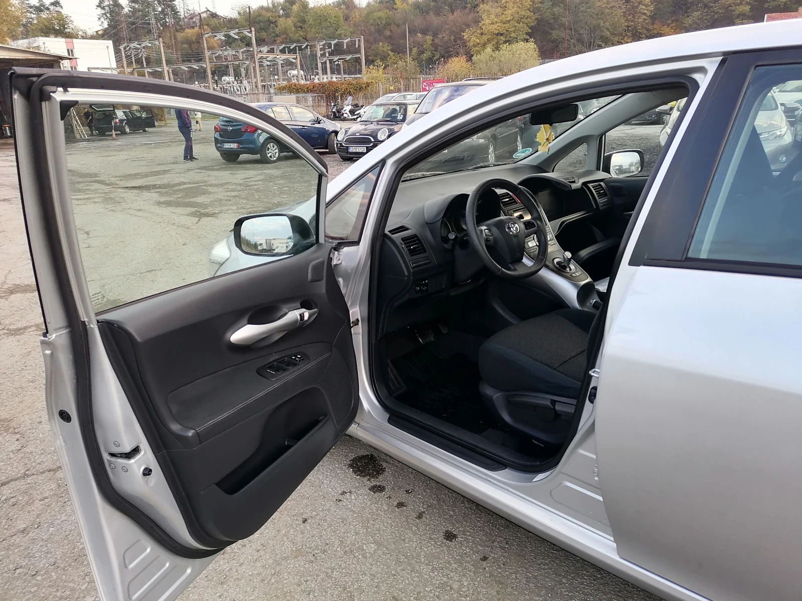 Toyota Auris | Mobile.bg � ����������� 17
