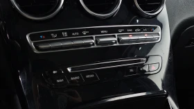 Mercedes-Benz GLC GLC220d 4MATIC | Memory | Ел. волан | Панорама, снимка 11