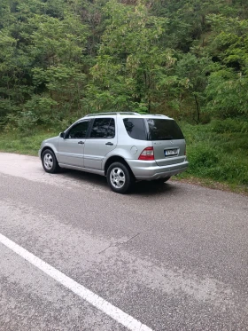 Mercedes-Benz ML 270 2.7, снимка 4