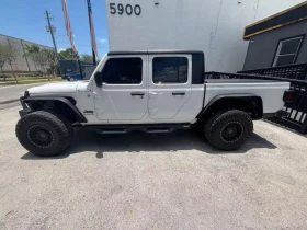 Jeep Gladiator Sport S Crew Cab* HeadUp* АвтоКредит* (ЦЕНА ДО БГ) - 53999 лв. - 91463082 4