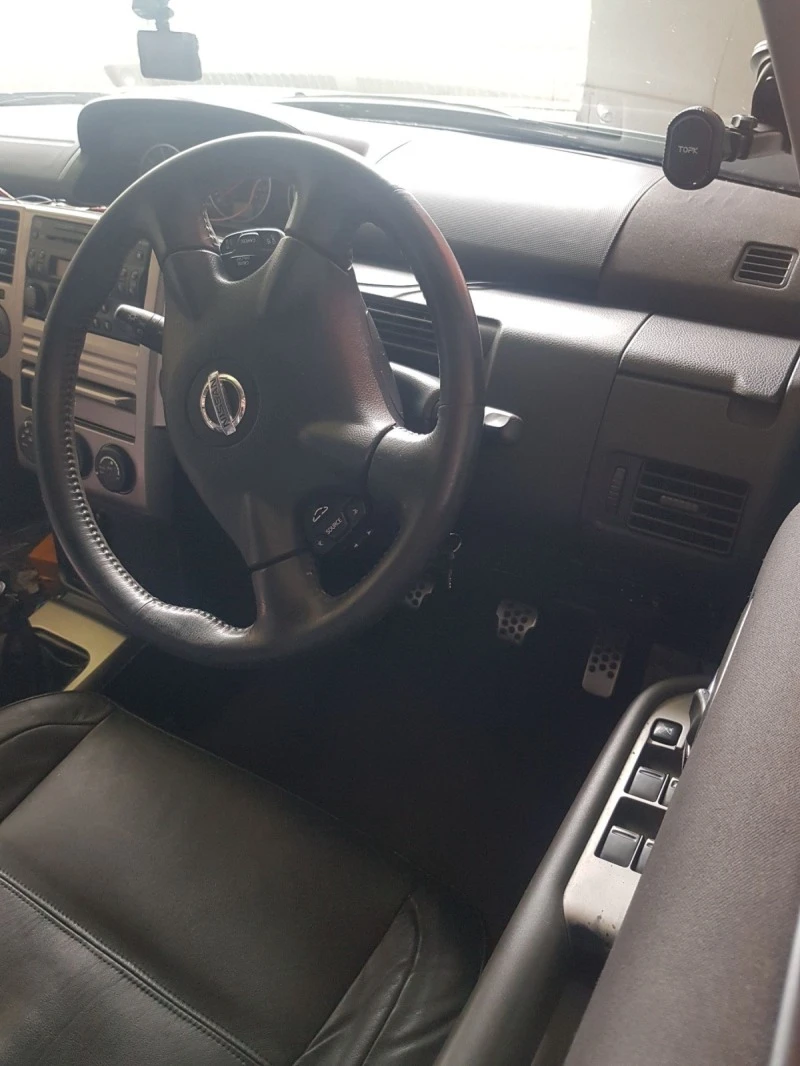 Nissan X-trail, снимка 11 - Автомобили и джипове - 48091758