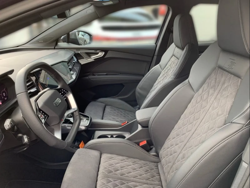 Audi Q4 Quattro* Sportback* e-tron* 45* S-Line, снимка 4 - Автомобили и джипове - 53000775