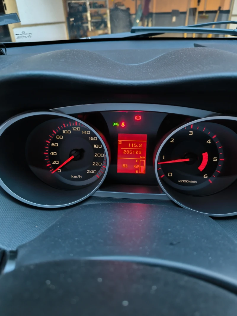 Peugeot 4007, снимка 10 - Автомобили и джипове - 53584780