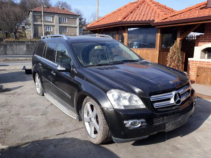 Mercedes-Benz GL 420  - изображение 6