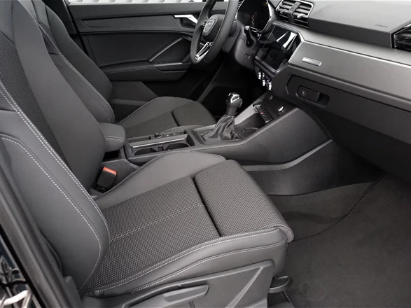 Audi Q3 Sportback 35 TFSI = S-line = Гаранция - изображение 8