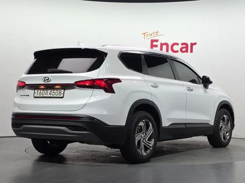 Hyundai Santa fe Diesel 2.2 2WD| 199к.с.| ВКЛ.ТЕХНОТЕСТ и 3м.Г.О, снимка 9 - Автомобили и джипове - 55145837